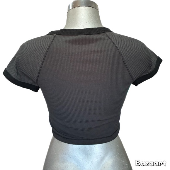 Y2K 90’s Wild Fable Baby Tee Gray Crop Top Ribbed Minimalist Size Small Baddie - Picture 5 of 9